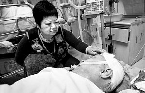 保时捷车主醉驾与出租车发生交通事故